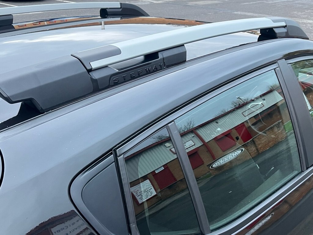 Used Dacia Sandero Stepway 2022 for sale - 76783352: Photo 38