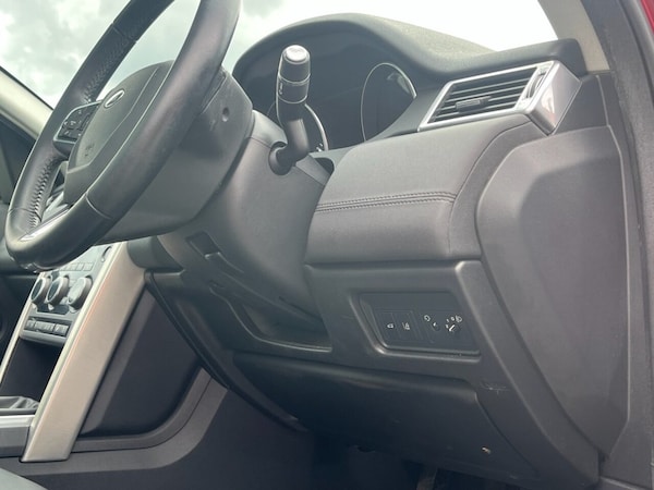 Used Land Rover Discovery Sport 2015 for sale - 75264174: Photo 25