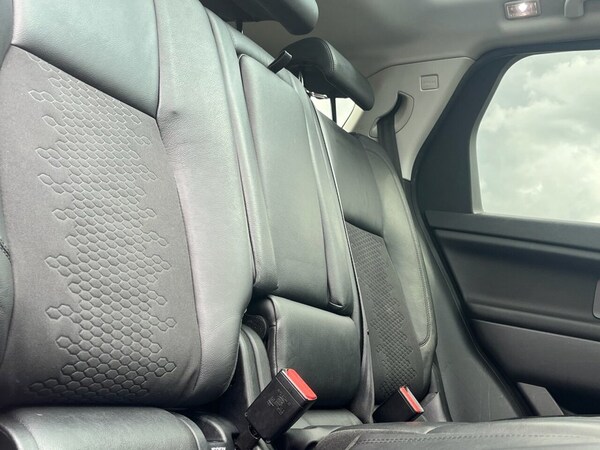 Used Land Rover Discovery Sport 2015 for sale - 75264174: Photo 29