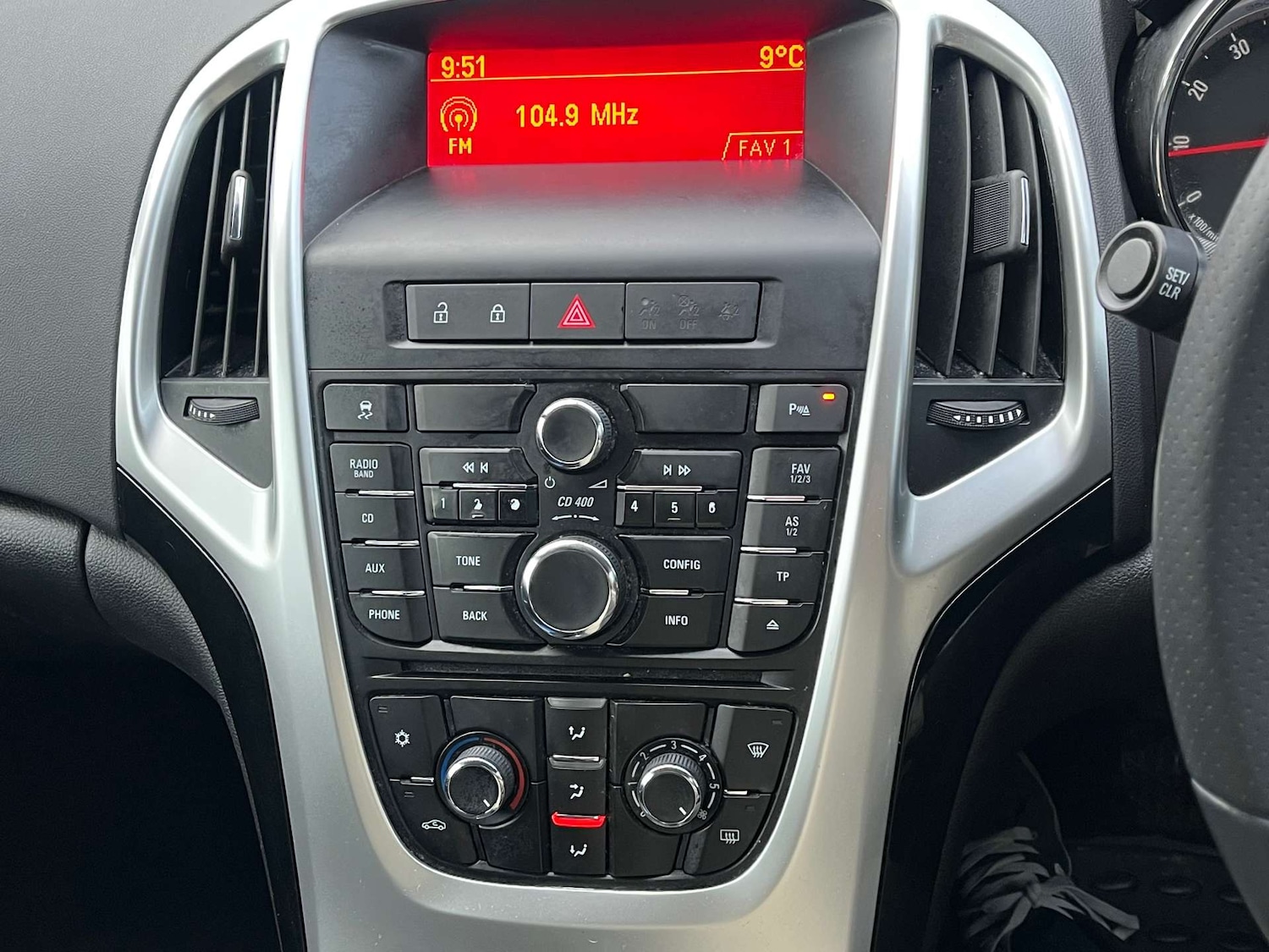 Used Vauxhall Astra 2014 for sale - 77276718: Photo 16