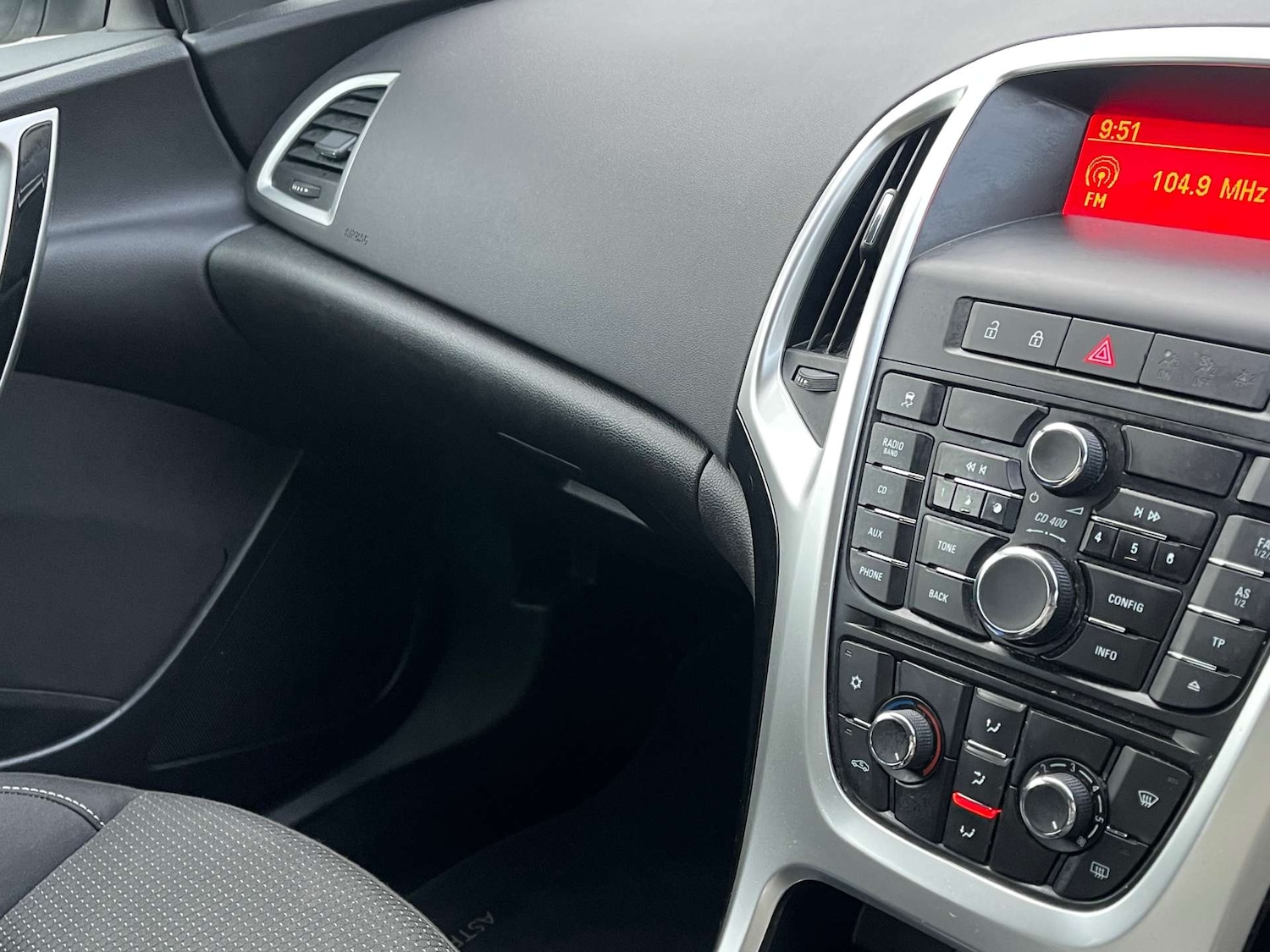 Used Vauxhall Astra 2014 for sale - 77276718: Photo 18