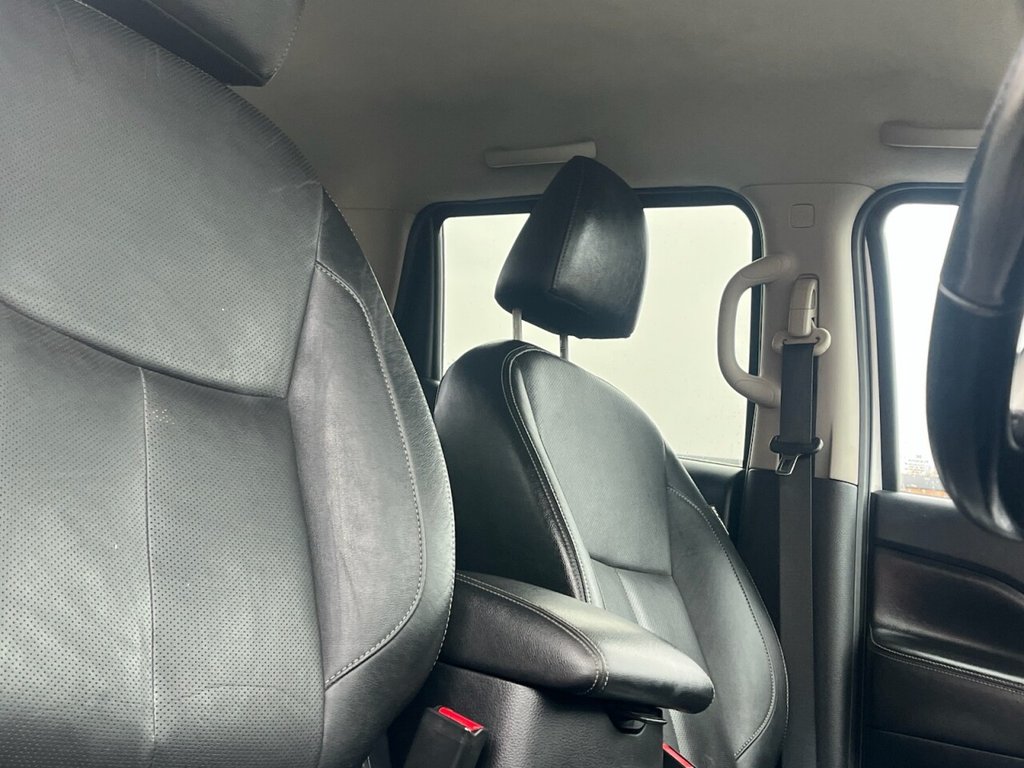 Used Nissan Navara 2018 for sale - 76345568: Photo 13