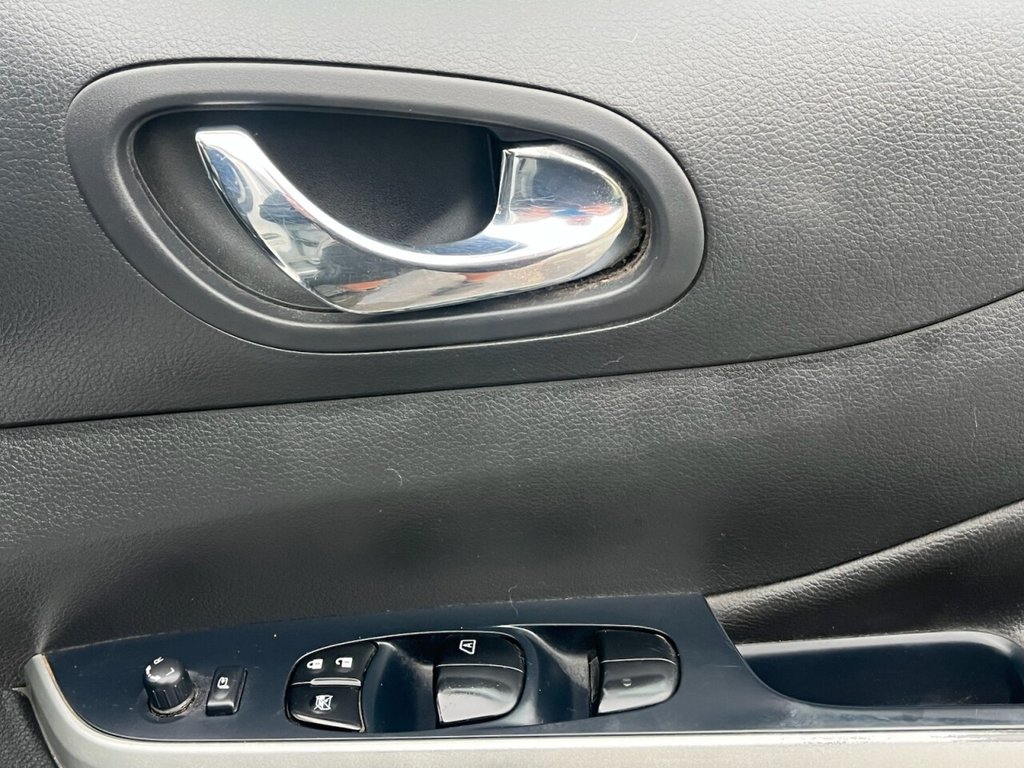 Used Nissan Navara 2018 for sale - 76345568: Photo 35