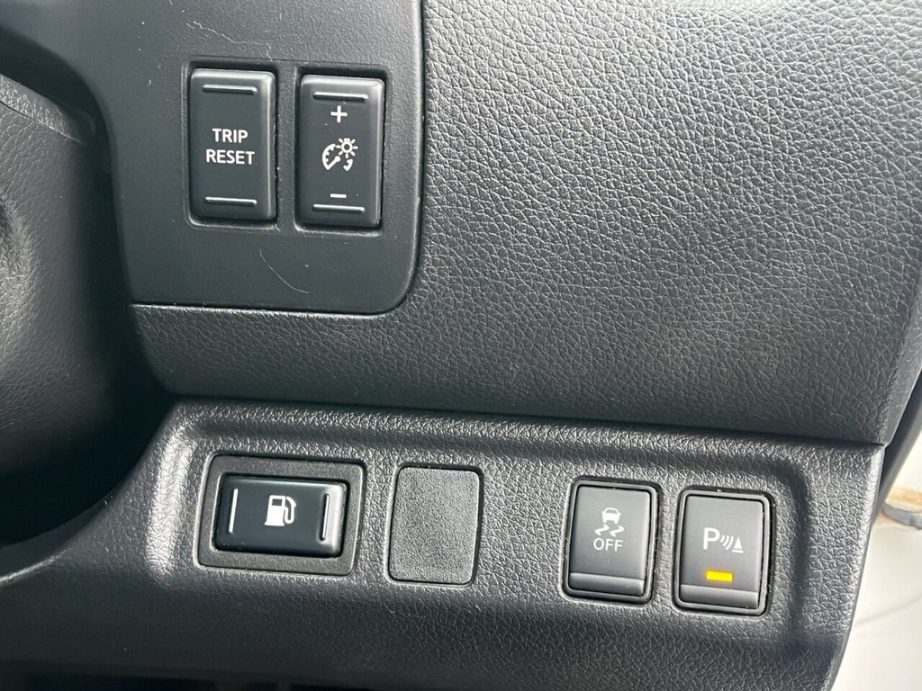 Used Nissan Navara 2018 for sale - 76345568: Photo 38