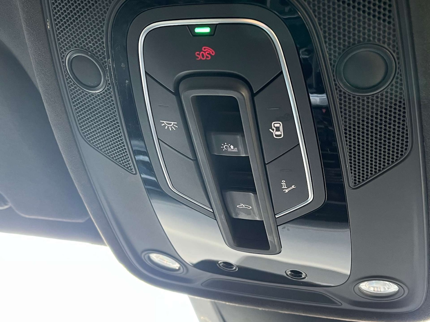 Used Audi Q8 2021 for sale - 77001246: Photo 37