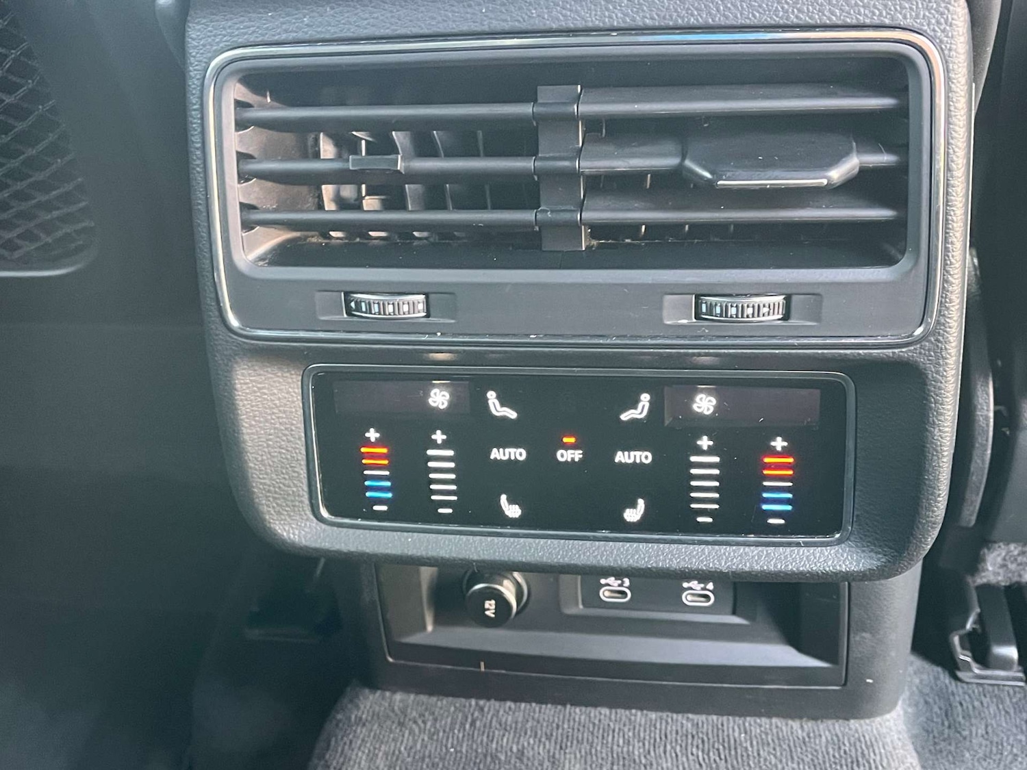 Used Audi Q8 2021 for sale - 77001246: Photo 43