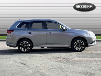 Used Mitsubishi Outlander 2017 for sale - 78392560: Photo