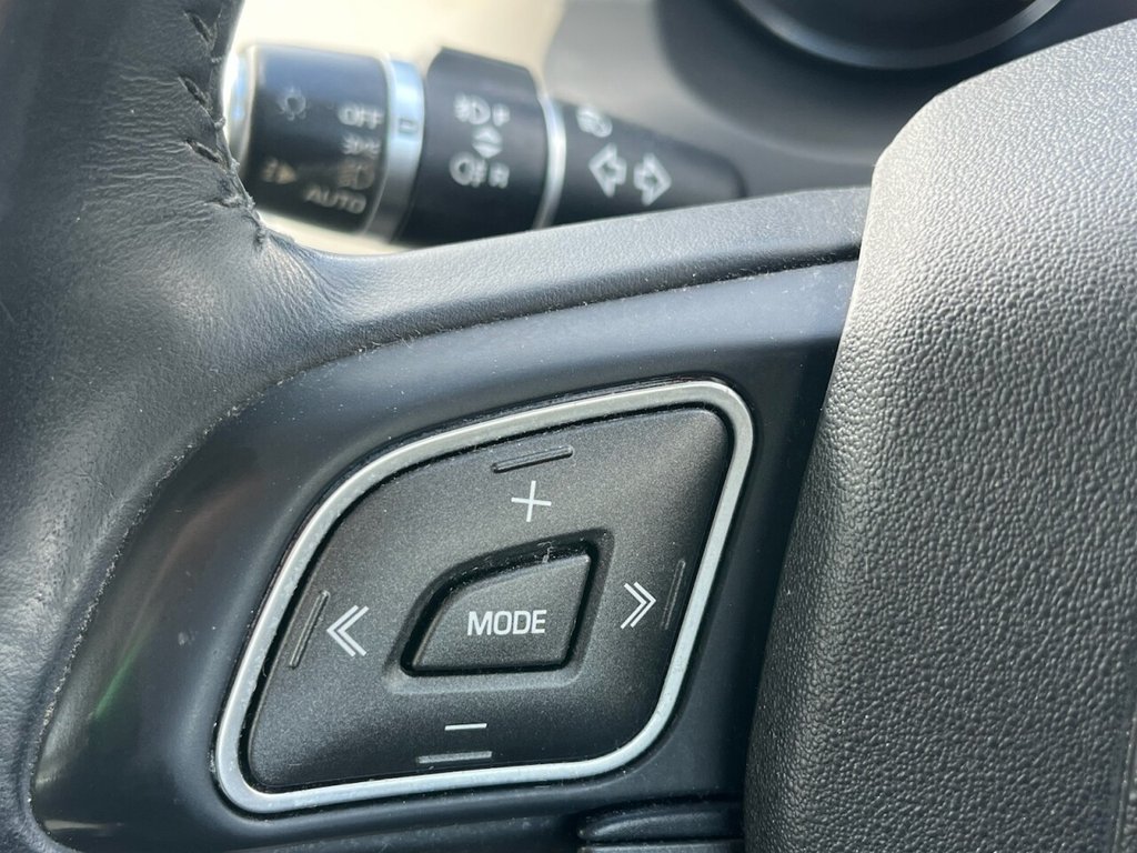 Used Land Rover Range Rover Evoque 2012 for sale - 75642425: Photo 38