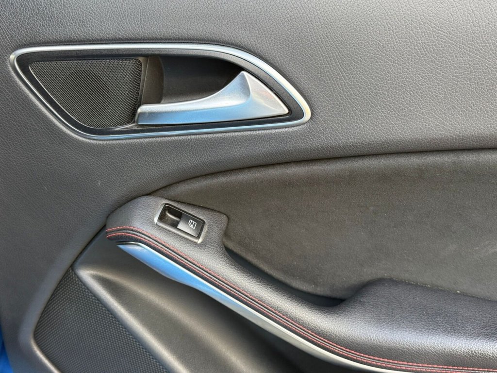 Used Mercedes-Benz A-Class 2012 for sale - 75911522: Photo 26