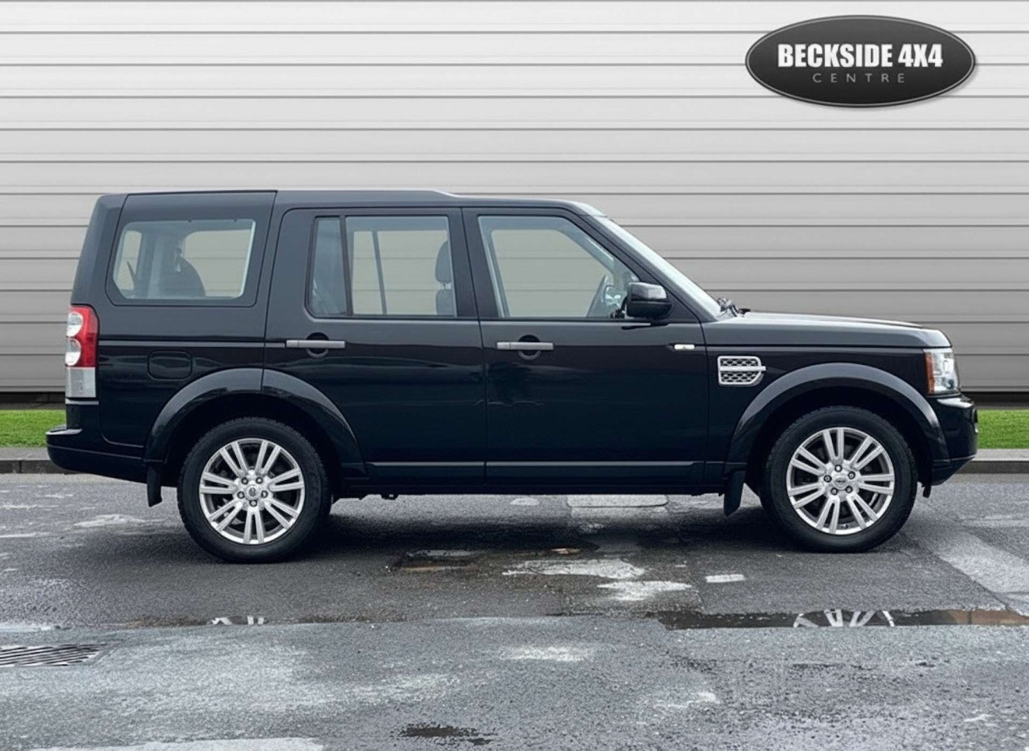 Used Land Rover Discovery 2013 for sale - 77930580: Photo 2