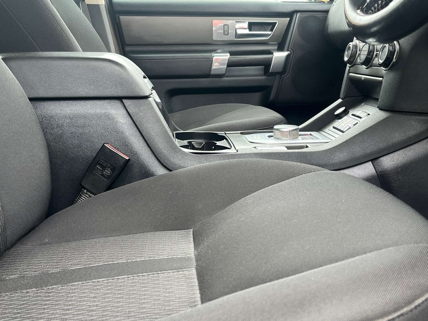 Used Land Rover Discovery 2013 for sale - 77930580: Photo 36