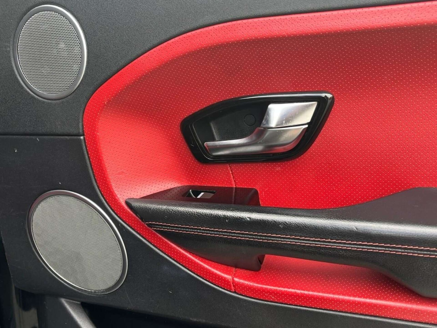 Used Land Rover Range Rover Evoque 2011 for sale - 77001220: Photo 21