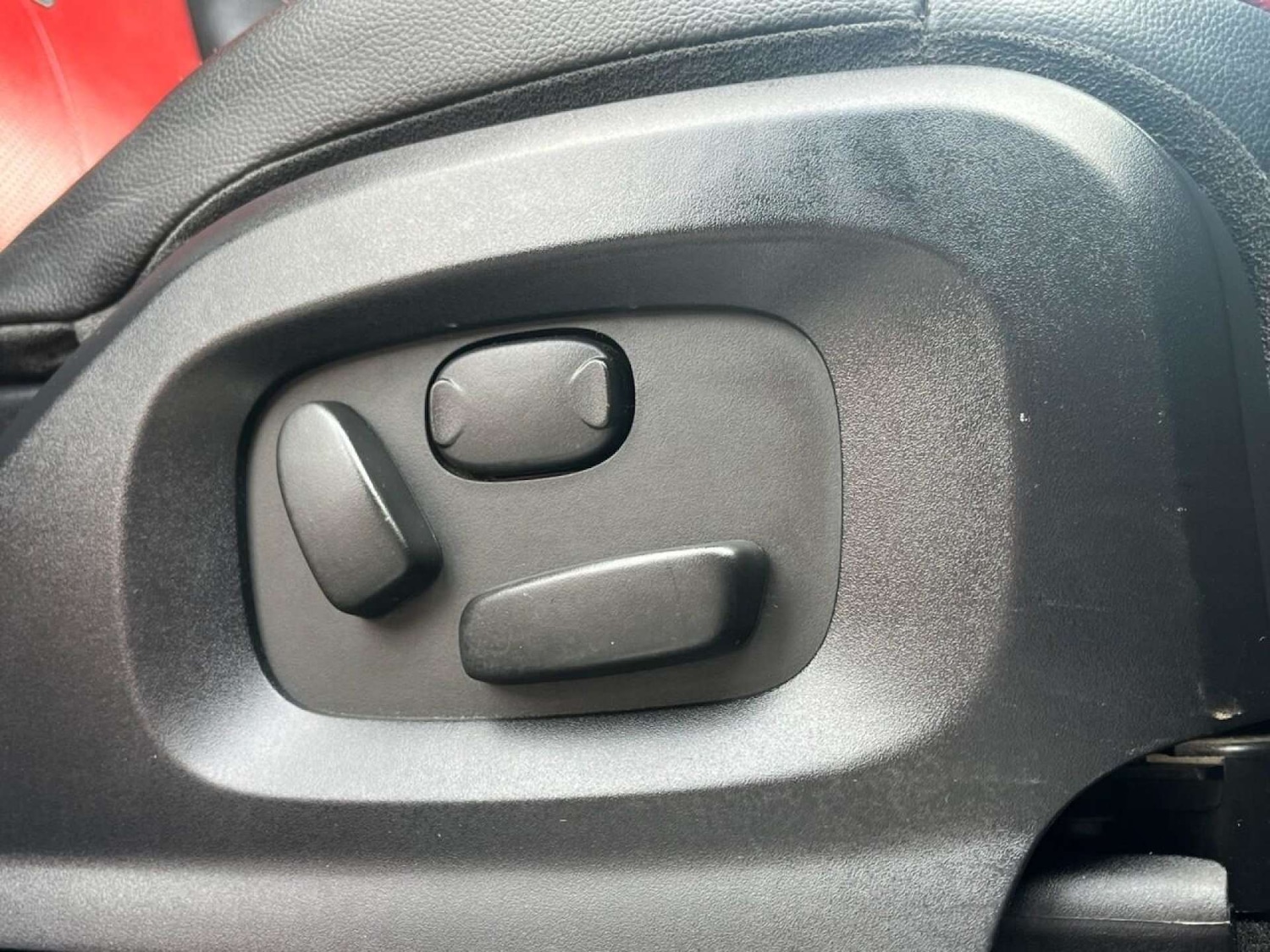 Used Land Rover Range Rover Evoque 2011 for sale - 77001220: Photo 31