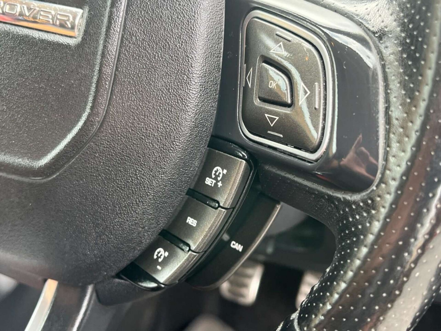 Used Land Rover Range Rover Evoque 2011 for sale - 77001220: Photo 35