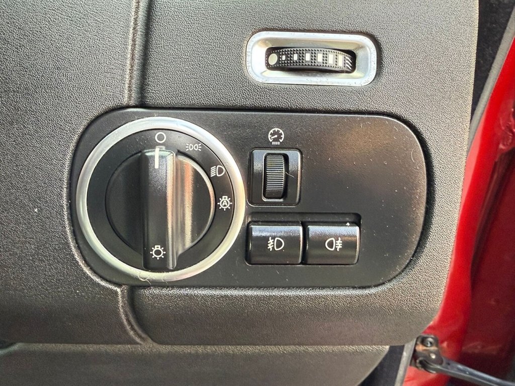 Used Land Rover Discovery 4 2012 for sale - 76345666: Photo 39