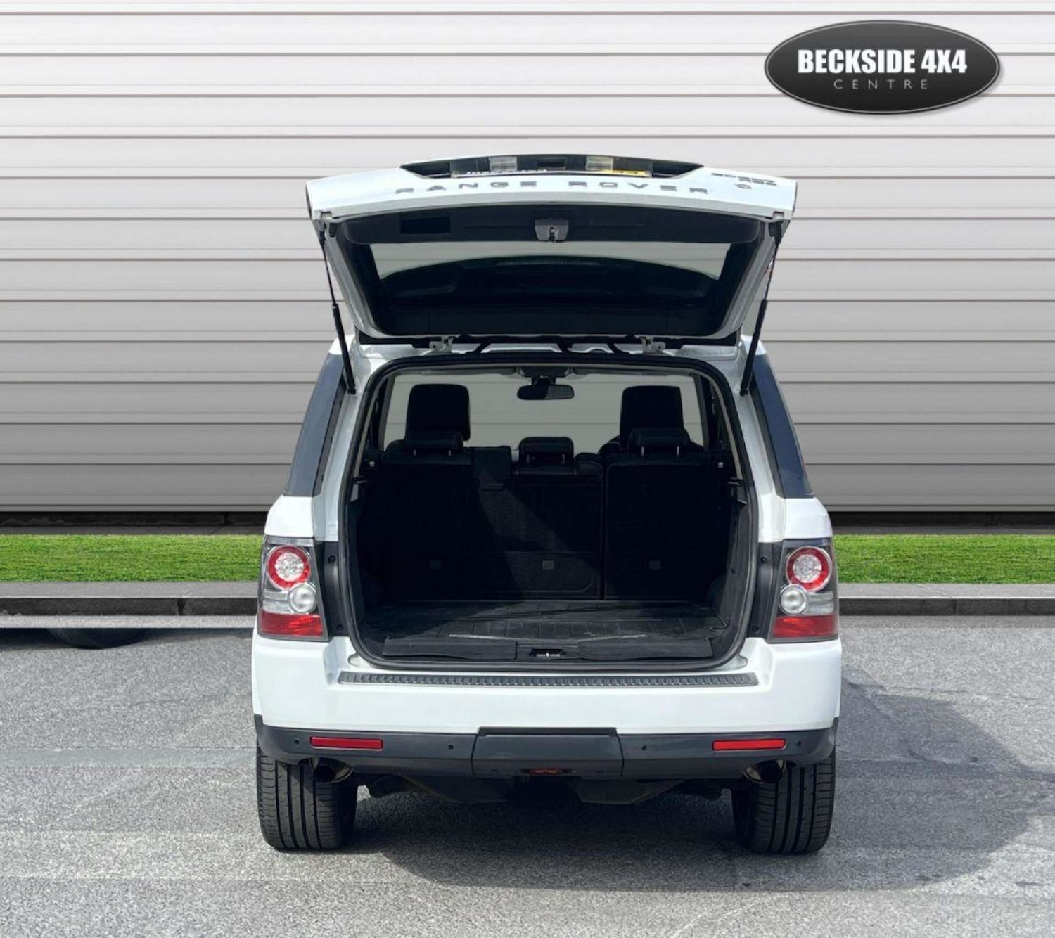 Used Land Rover Range Rover Sport 2011 for sale - 77001224: Photo 12