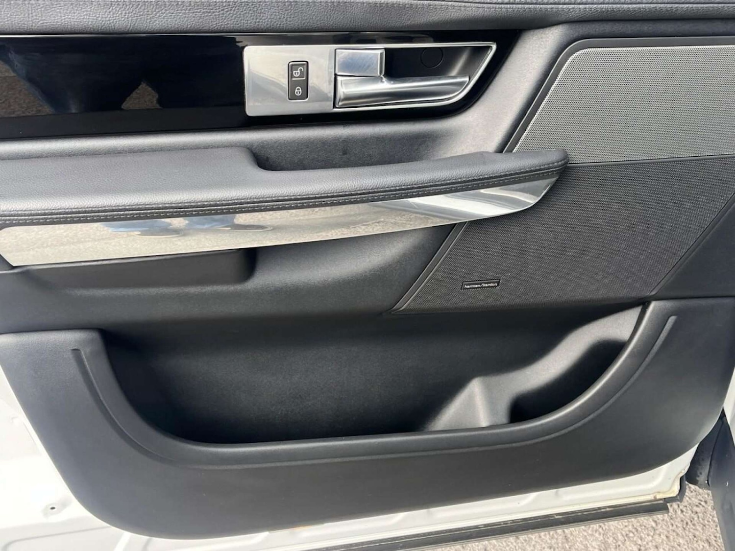 Used Land Rover Range Rover Sport 2011 for sale - 77001224: Photo 30