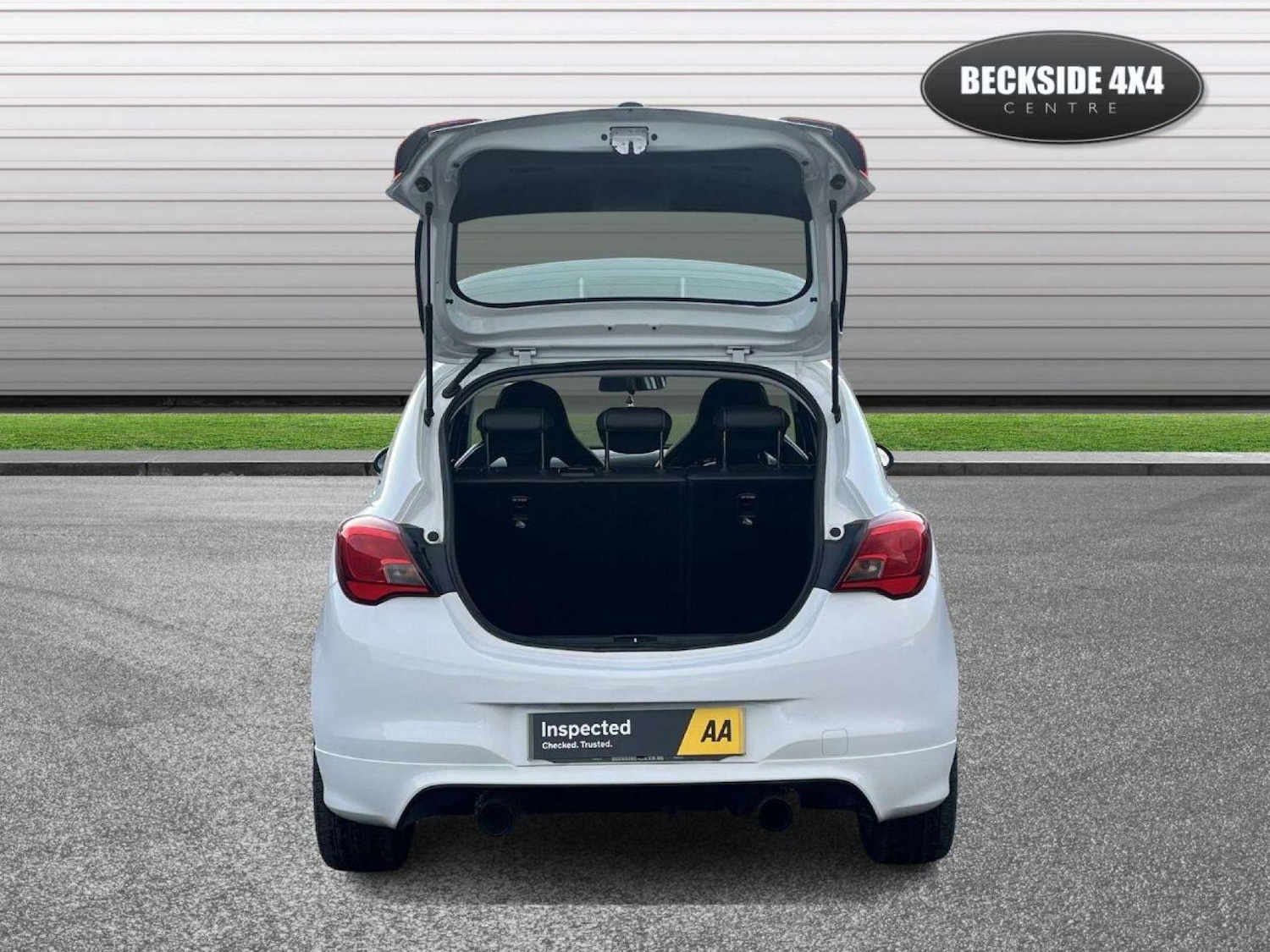 Used Vauxhall Corsa 2016 for sale - 77001226: Photo 11