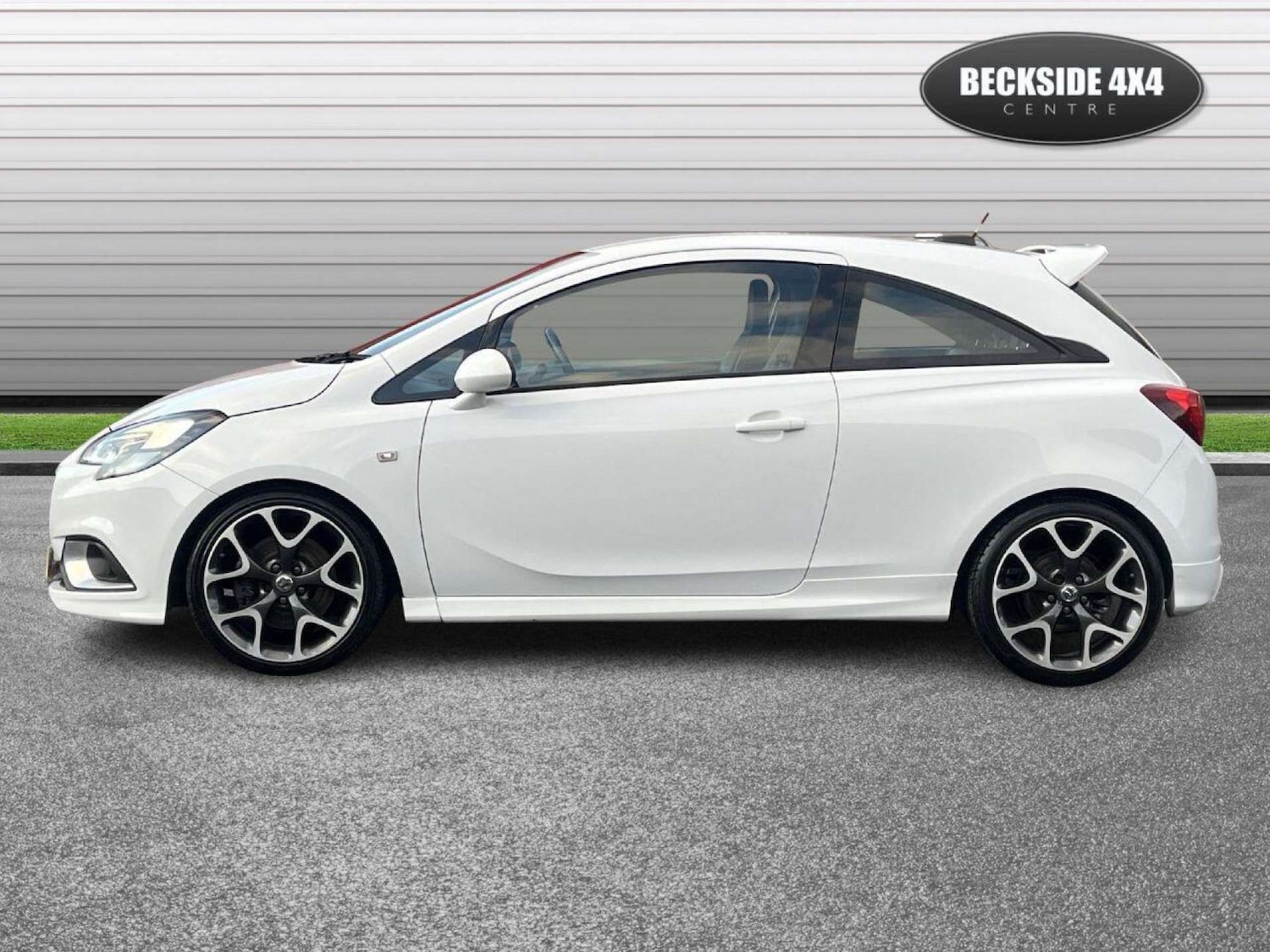 Used Vauxhall Corsa 2016 for sale - 77001226: Photo 6