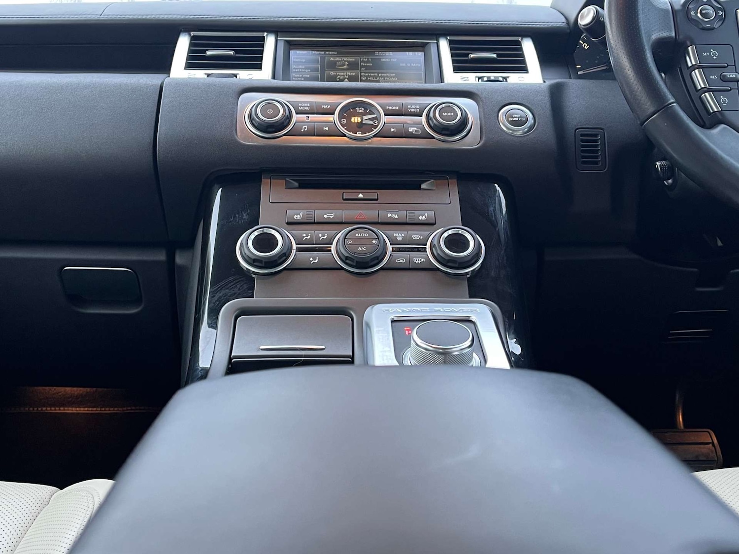 Used Land Rover Range Rover Sport 2013 for sale - 77650498: Photo 24