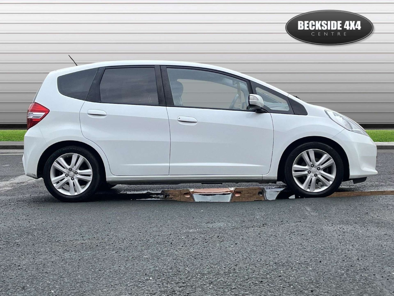 Used Honda Jazz 2015 for sale - 77652994: Photo 2