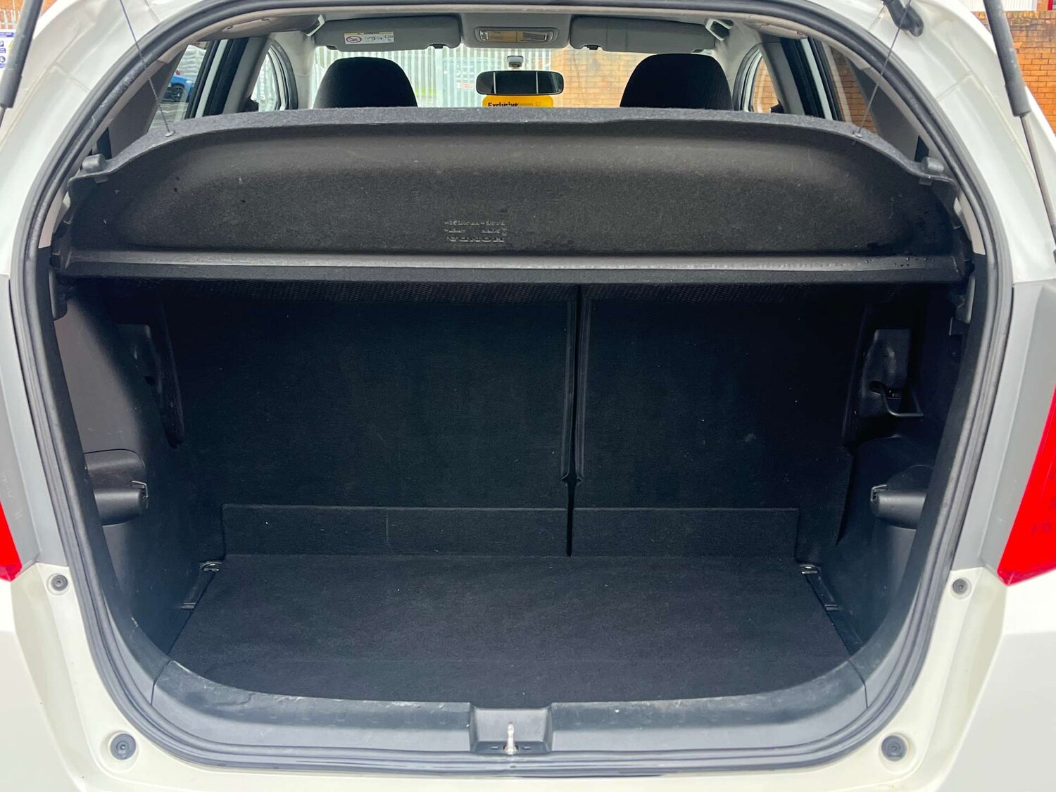 Used Honda Jazz 2015 for sale - 77652994: Photo 43