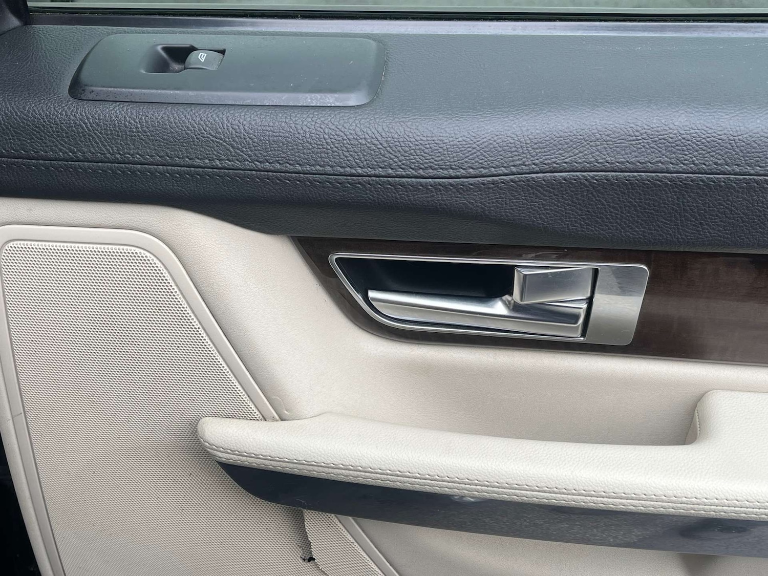 Used Land Rover Range Rover Sport 2011 for sale - 77762386: Photo 36