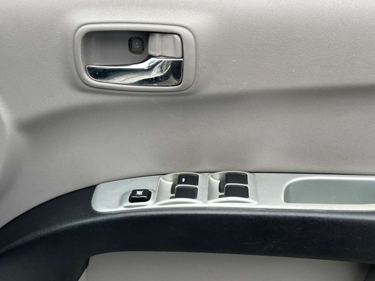 Used Mitsubishi L200 2012 for sale - 77350567: Photo 30