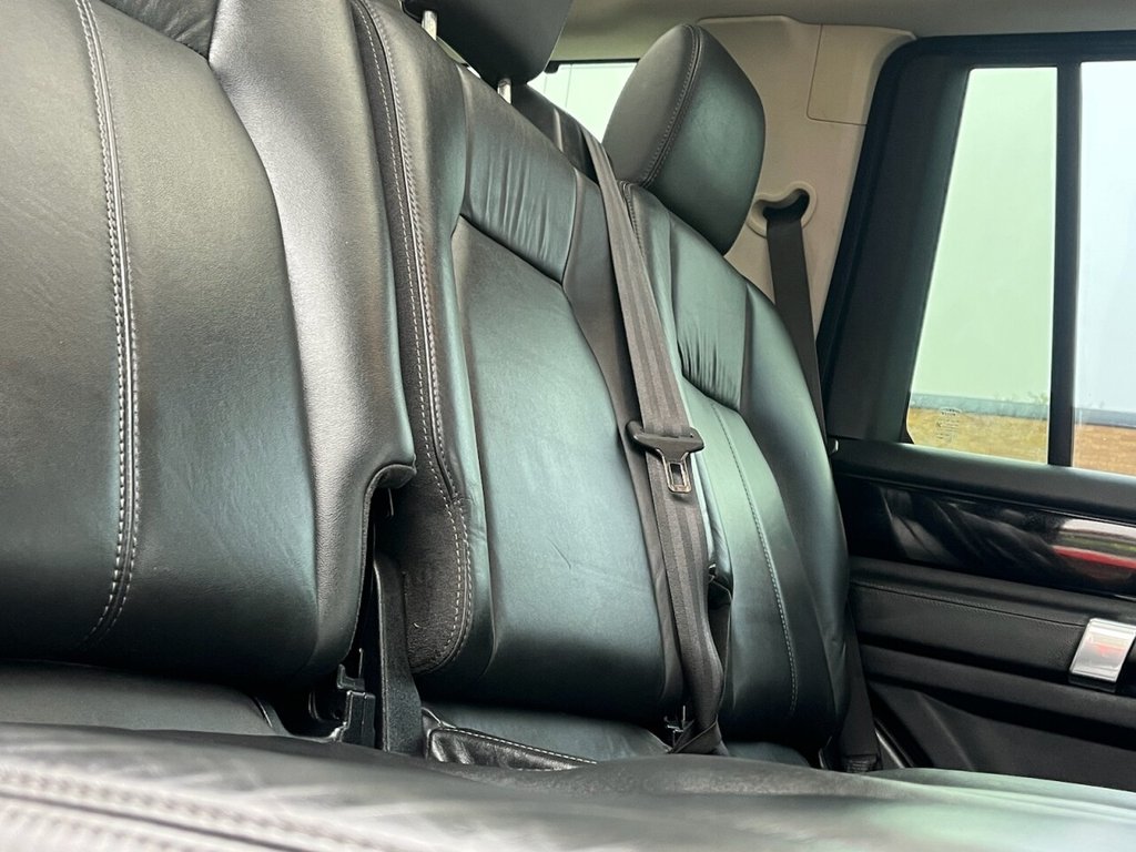 Used Land Rover Discovery 2011 for sale - 76665802: Photo 11