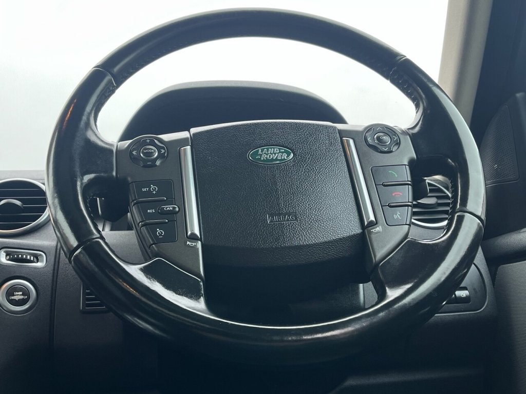 Used Land Rover Discovery 2011 for sale - 76665802: Photo 18