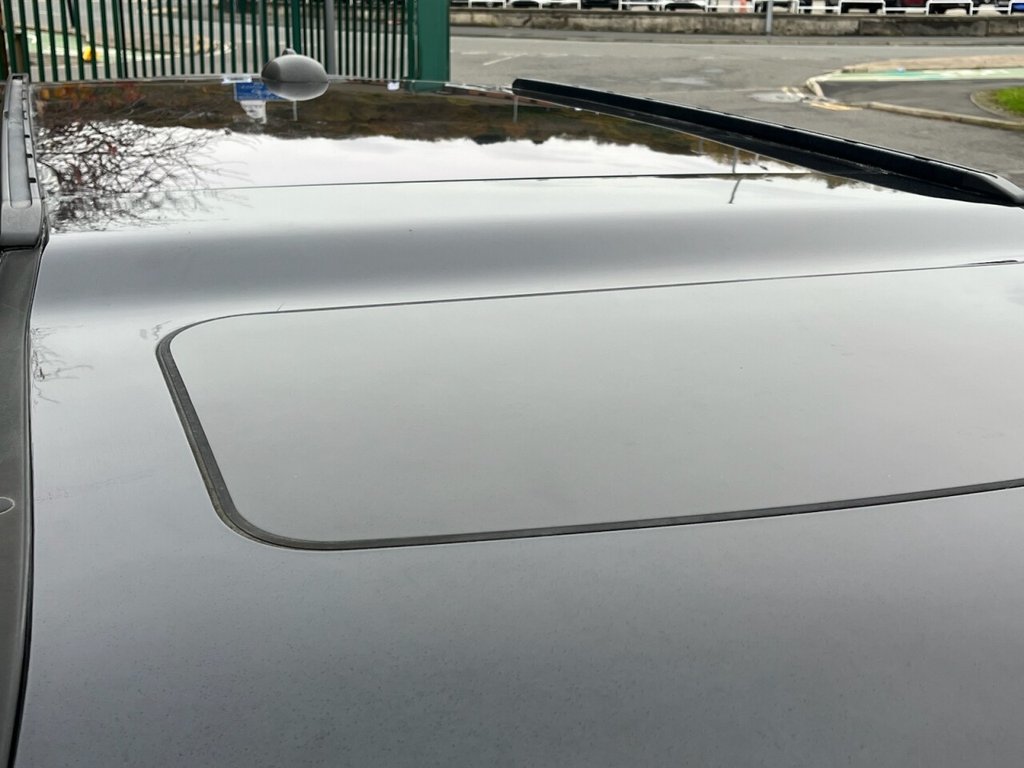 Used Land Rover Discovery 2011 for sale - 76665802: Photo 32