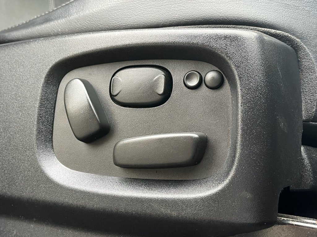 Used Land Rover Discovery 2011 for sale - 76665802: Photo 41