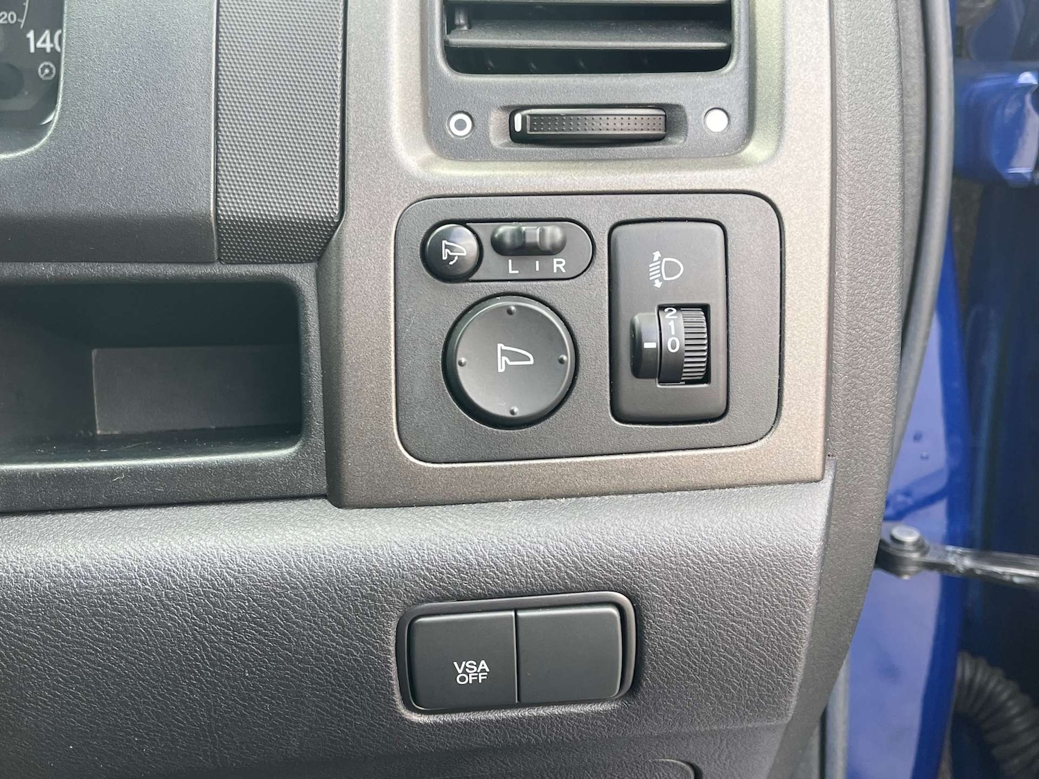 Used Honda CR-V 2010 for sale - 77836353: Photo 32