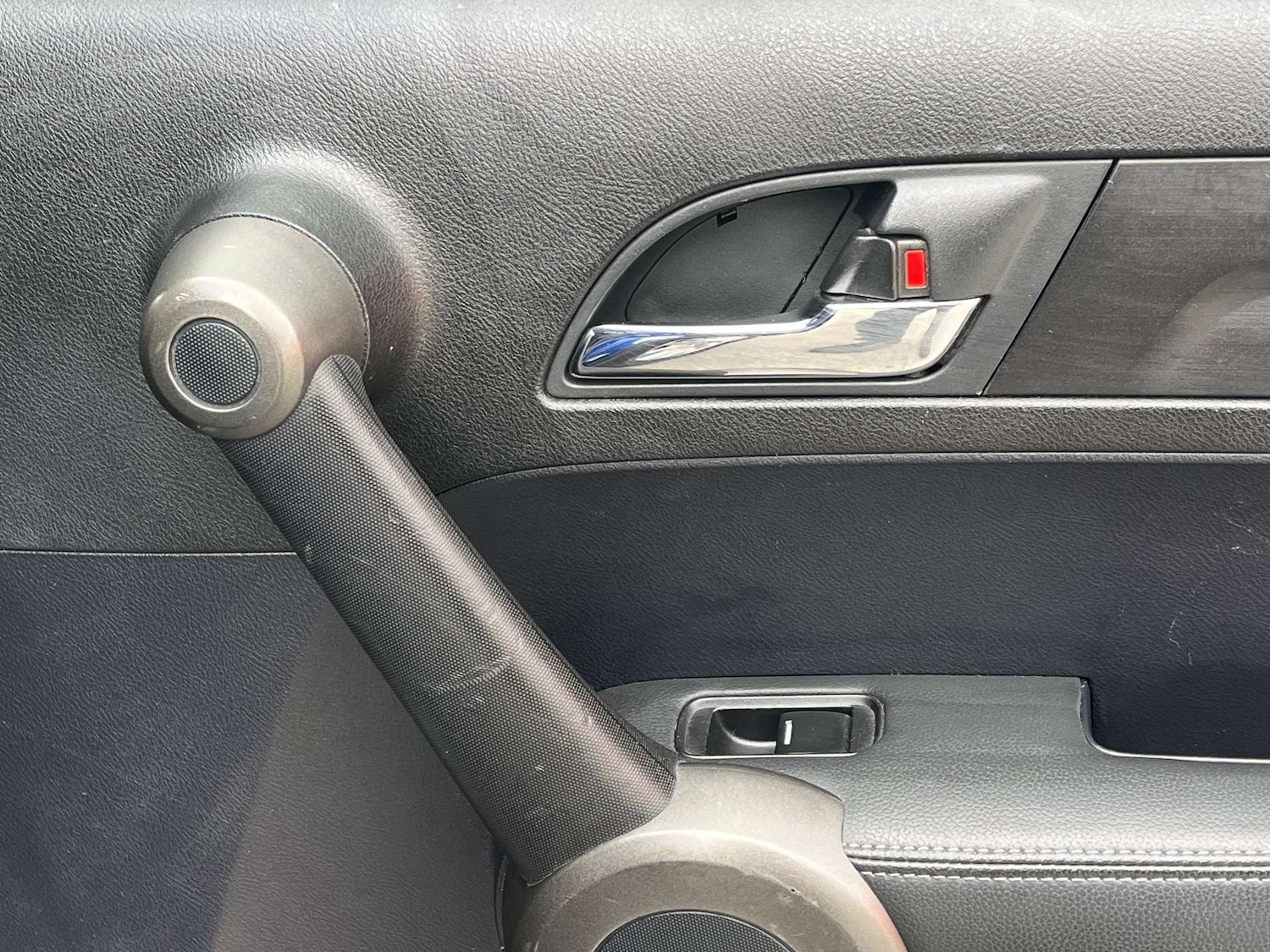 Used Honda CR-V 2010 for sale - 77836353: Photo 37