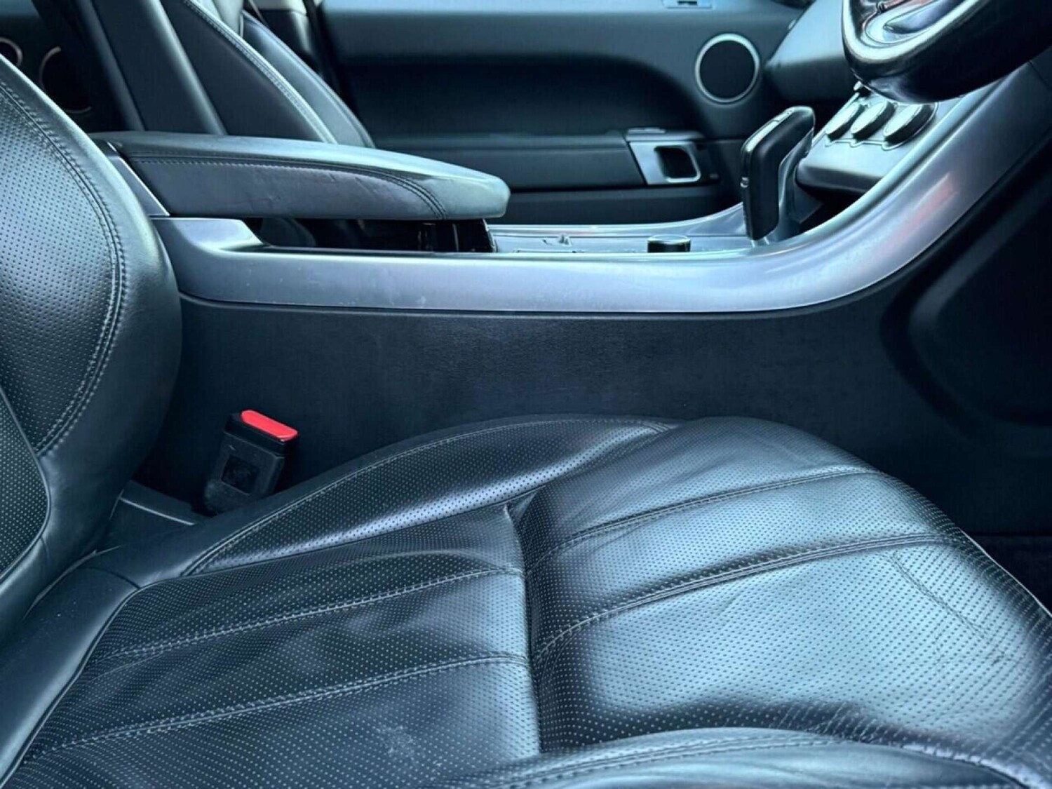 Used Land Rover Range Rover Sport 2014 for sale - 77001184: Photo 17