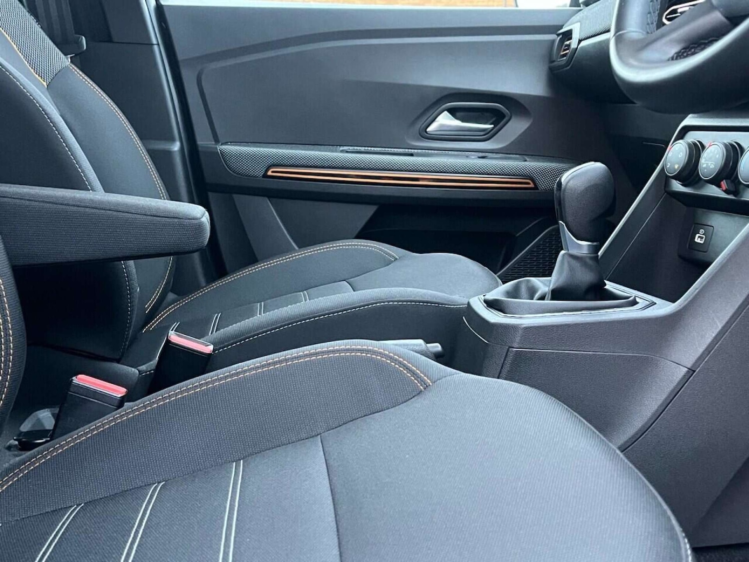 Used Dacia Sandero Stepway 2022 for sale - 77001178: Photo 19