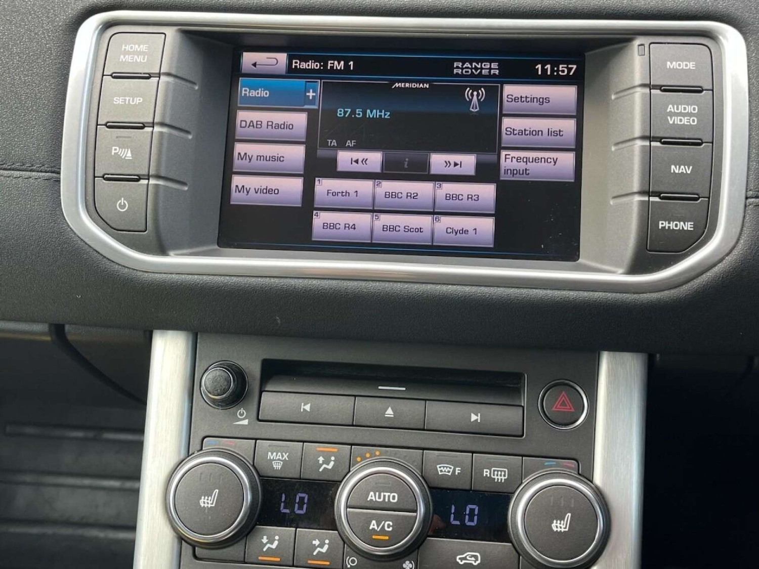 Used Land Rover Range Rover Evoque 2013 for sale - 77001225: Photo 35