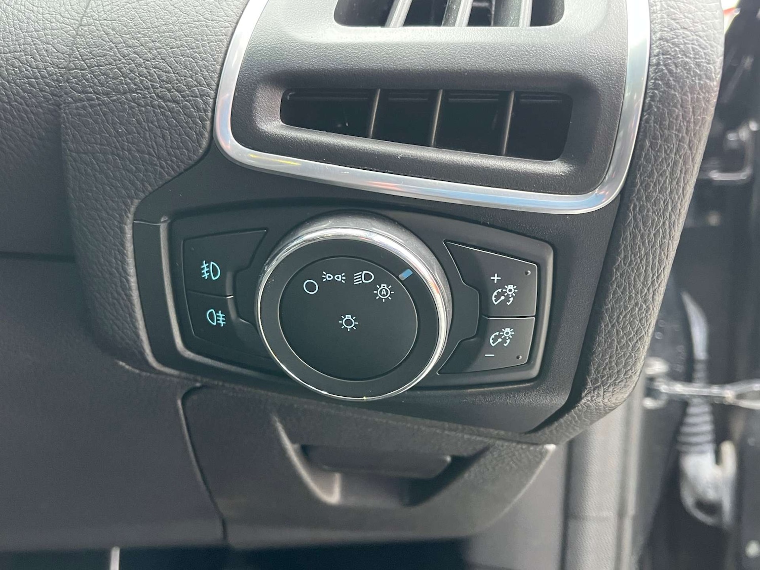 Used Ford Focus 2012 for sale - 77545020: Photo 22