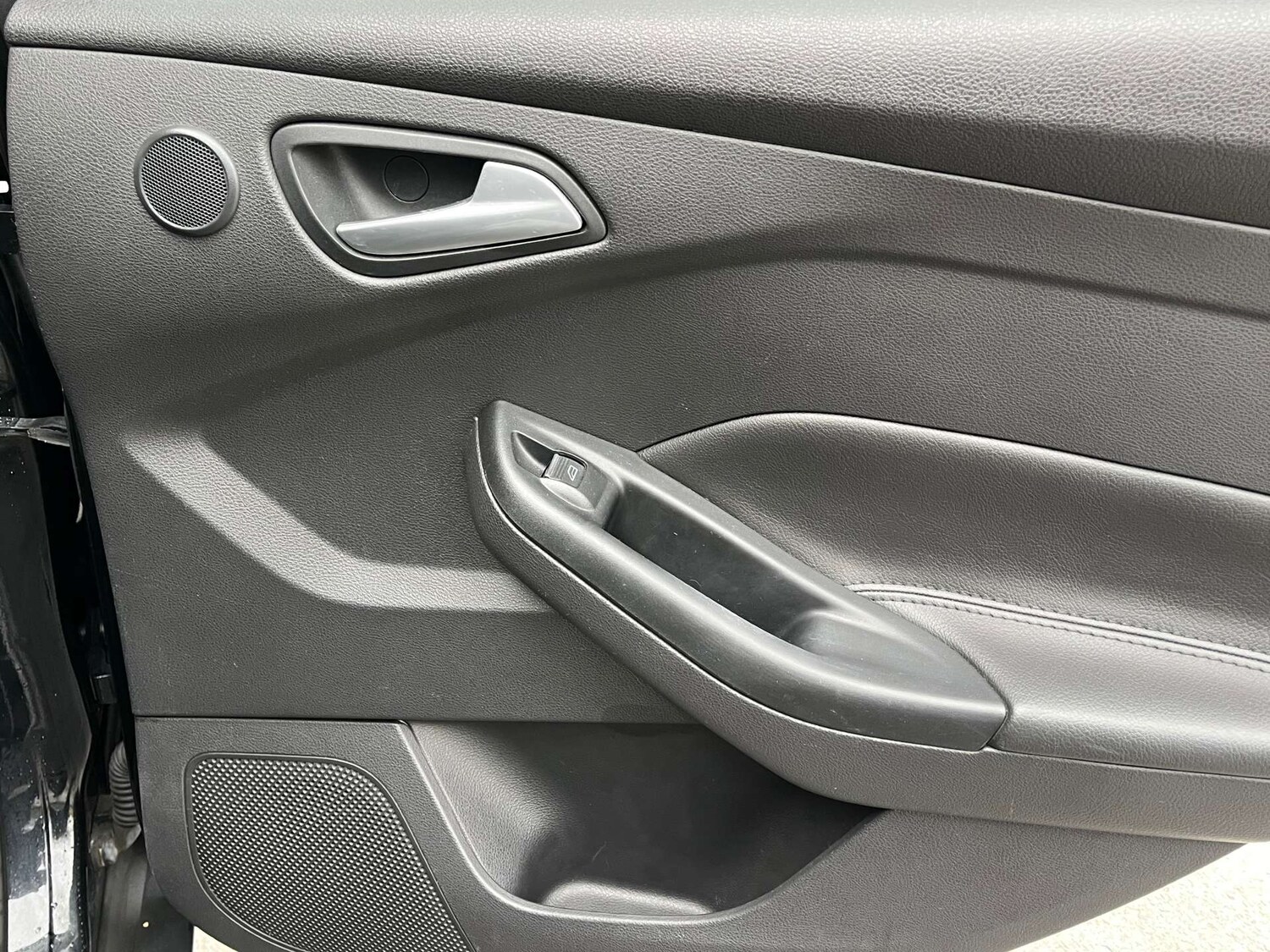 Used Ford Focus 2012 for sale - 77545020: Photo 31