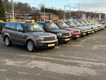 Used Volvo V40 2014 for sale - 76883233: Photo