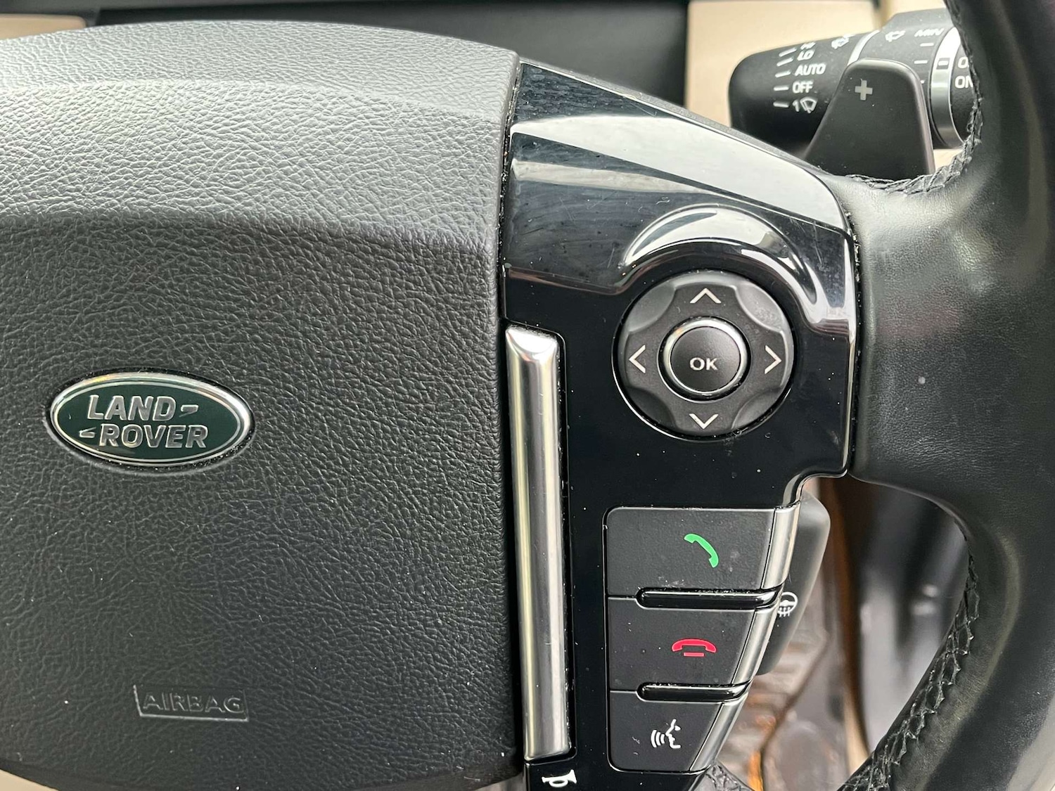 Used Land Rover Discovery 4 2015 for sale - 77001234: Photo 18