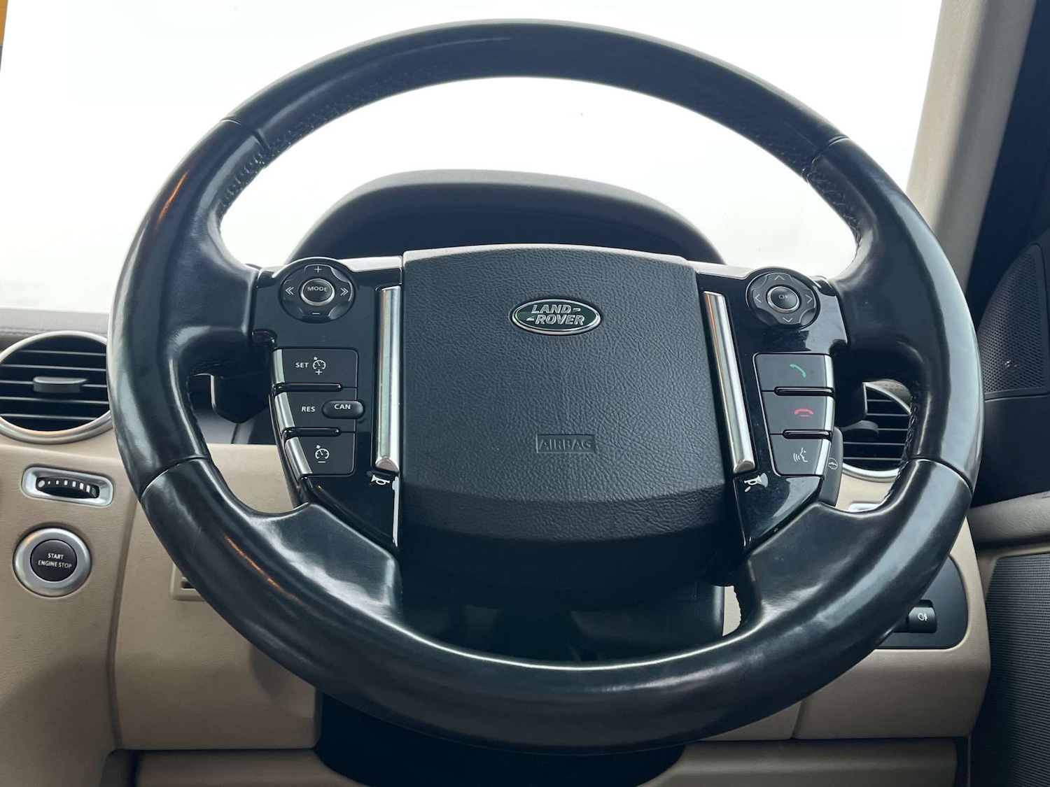 Used Land Rover Discovery 4 2015 for sale - 77001234: Photo 27