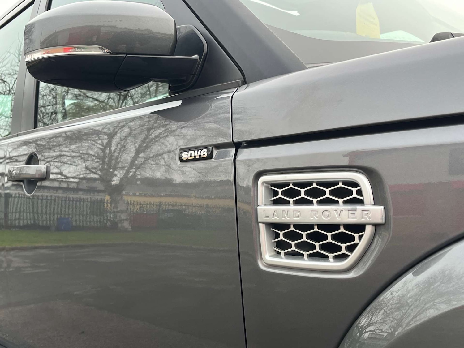 Used Land Rover Discovery 4 2015 for sale - 77001234: Photo 38