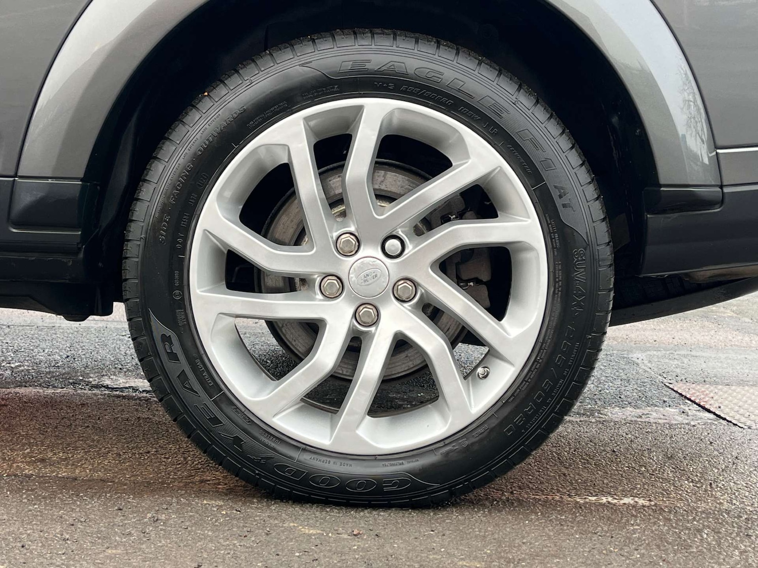 Used Land Rover Discovery 4 2015 for sale - 77001234: Photo 43