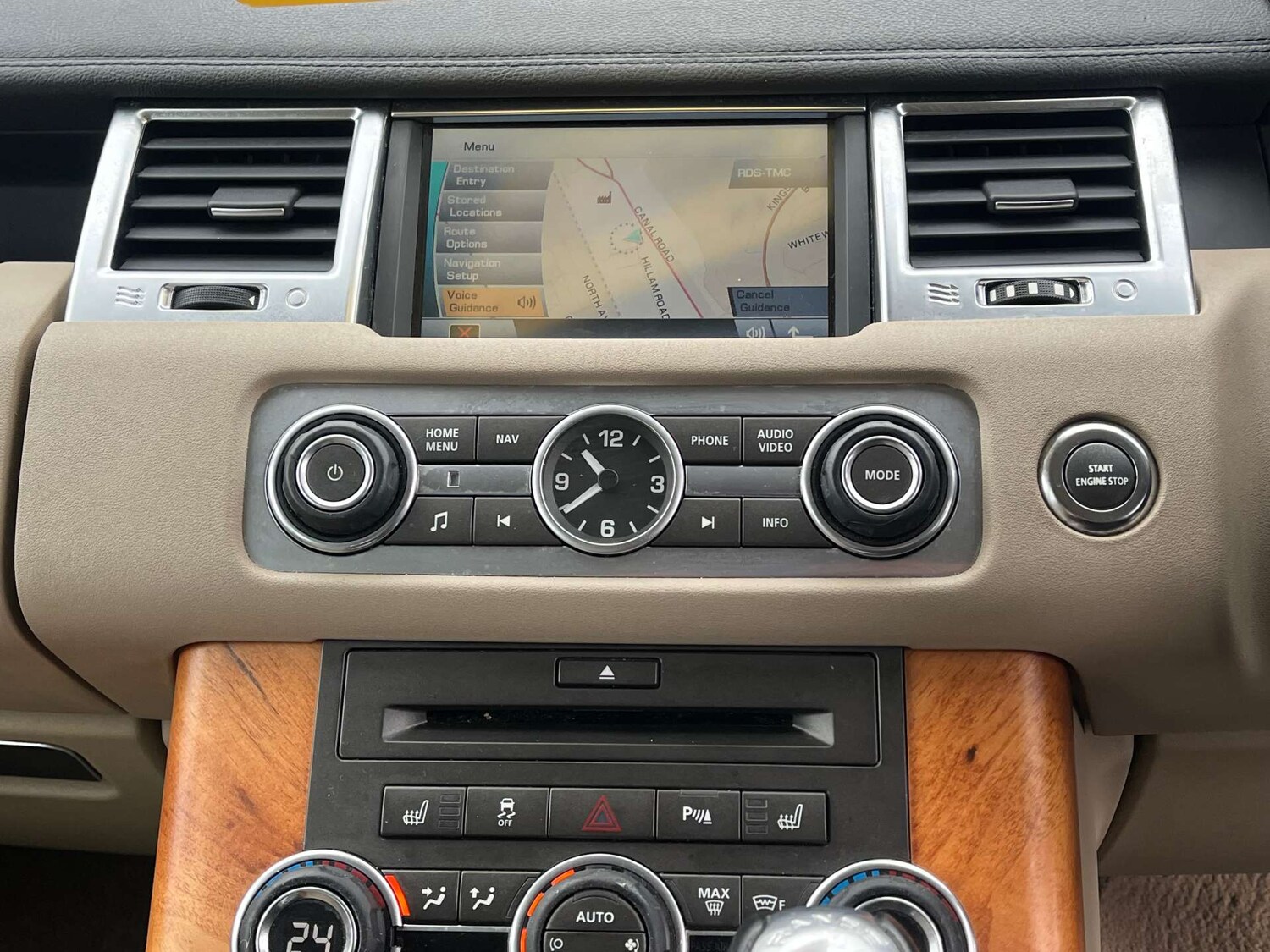 Used Land Rover Range Rover Sport 2011 for sale - 77001180: Photo 11