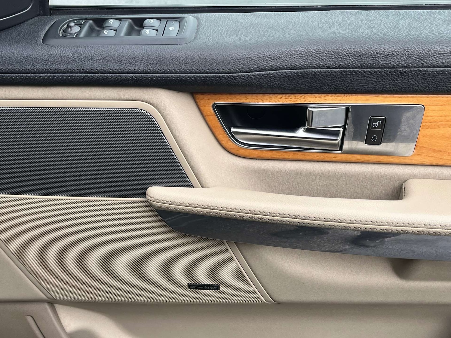 Used Land Rover Range Rover Sport 2011 for sale - 77001180: Photo 24