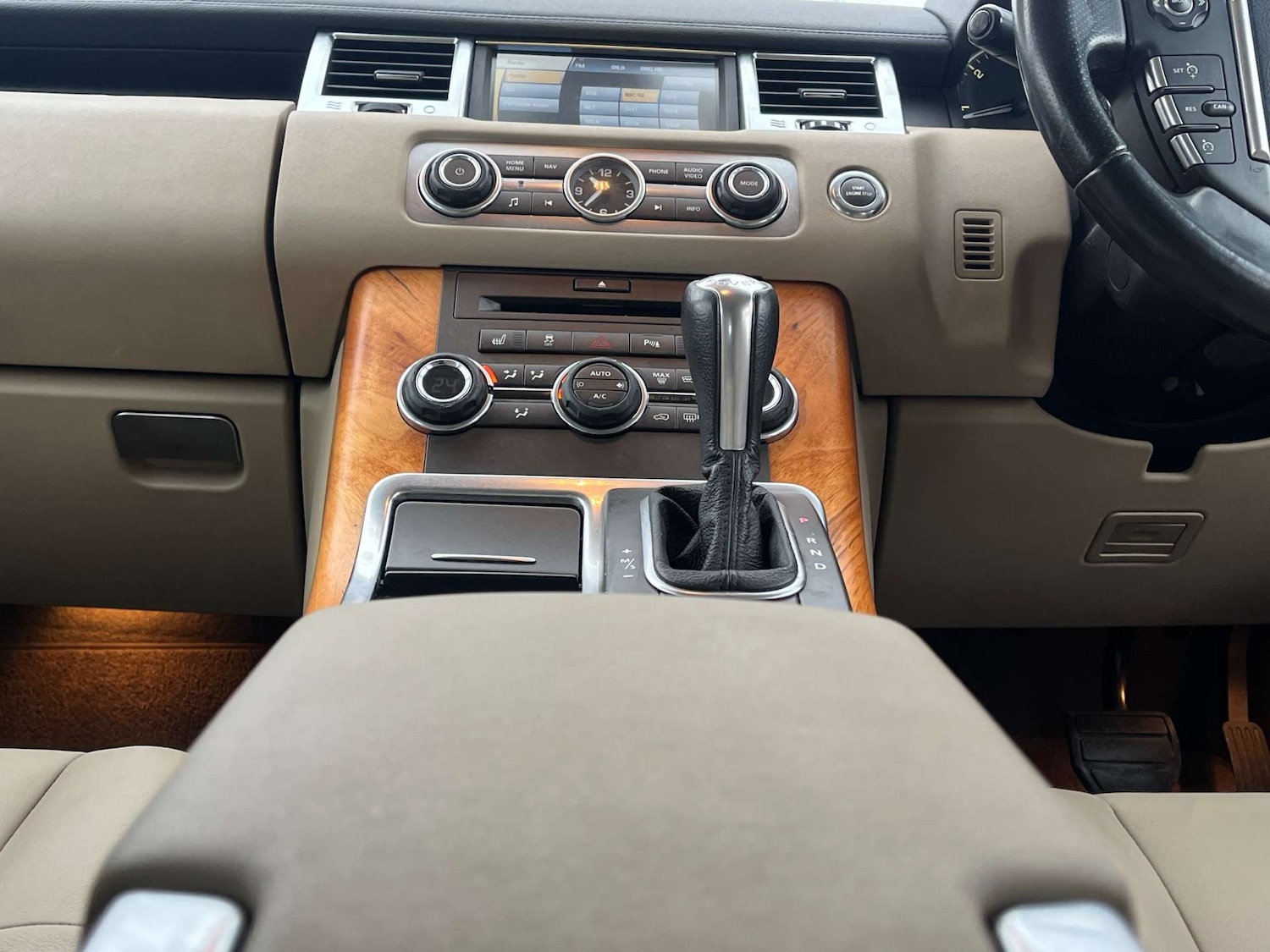 Used Land Rover Range Rover Sport 2011 for sale - 77001180: Photo 26