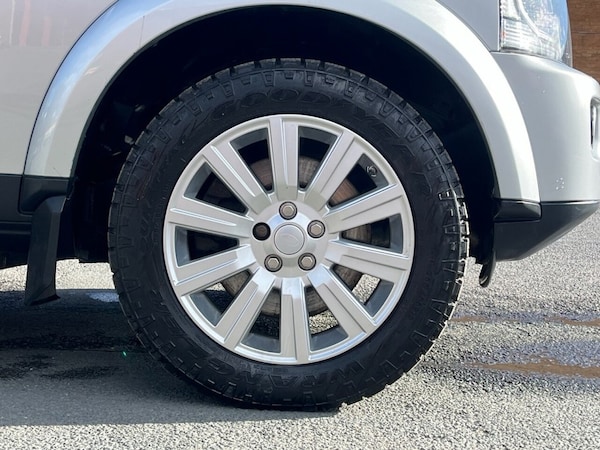 Used Land Rover Discovery 4 2015 for sale - 76118531: Photo 11