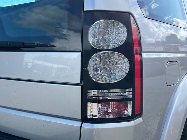 Used Land Rover Discovery 4 2015 for sale - 76118531: Photo 17