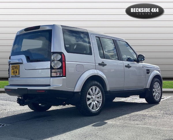 Used Land Rover Discovery 4 2015 for sale - 76118531: Photo 4